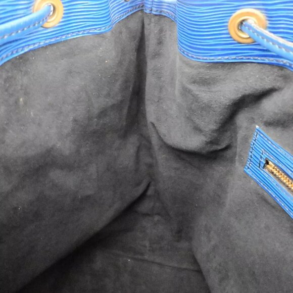 LOUIS VUITTON Noe GM Drawstring Shoulder Bag Epi Leather Blue - Picture 12 of 14